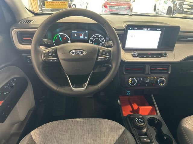 2023 Ford Maverick XL