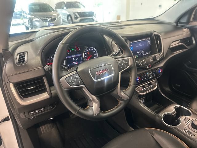 2023 GMC Terrain AT4