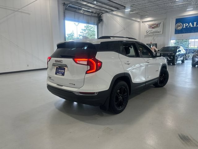 2023 GMC Terrain AT4