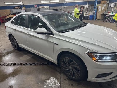 2019 Volkswagen Jetta SEL Premium