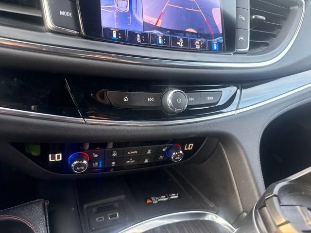 2022 Buick Enclave Avenir