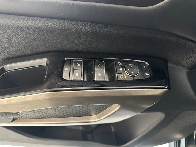 2024 Nissan Pathfinder Platinum 4WD