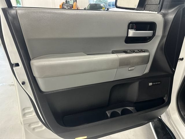 2016 Toyota Sequoia Limited 5.7L V8