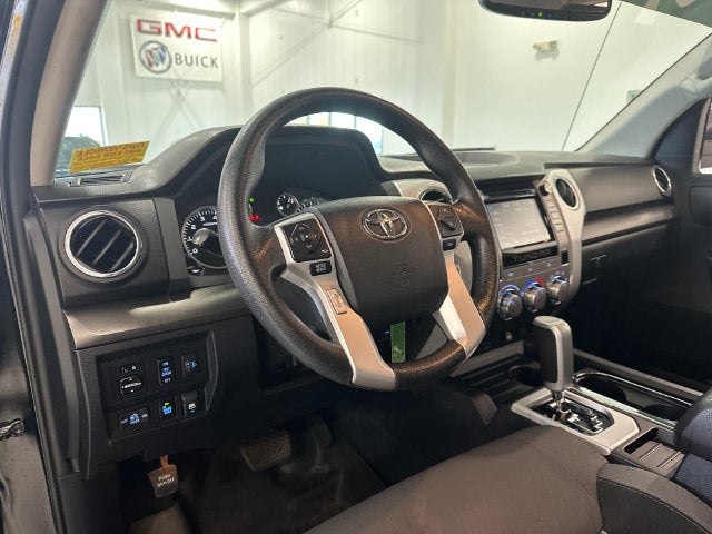 2017 Toyota Tundra 4WD SR5