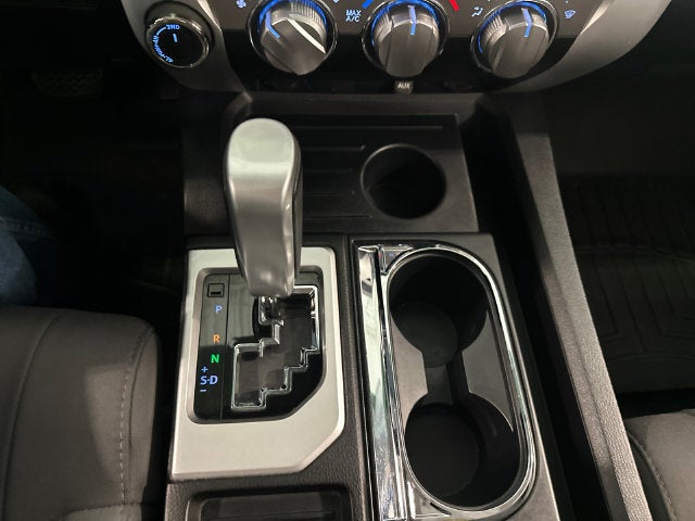 2017 Toyota Tundra 4WD SR5
