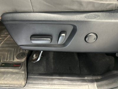 2017 Toyota Tundra 4WD SR5