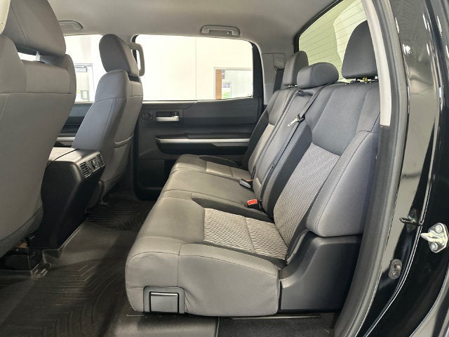 2017 Toyota Tundra 4WD SR5