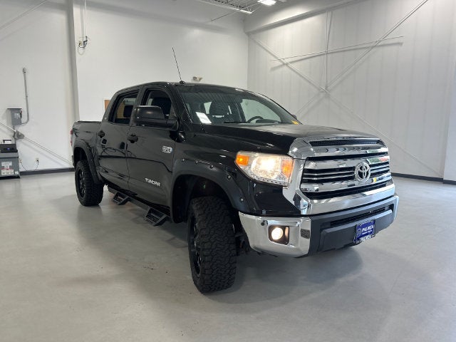 2017 Toyota Tundra 4WD SR5