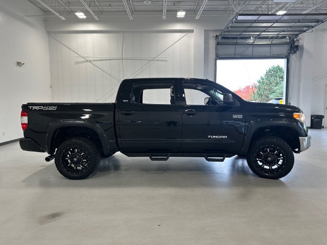 2017 Toyota Tundra 4WD SR5
