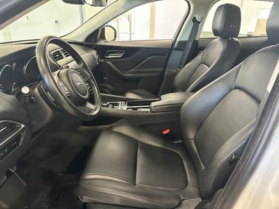 2019 Jaguar F-PACE 25t Premium