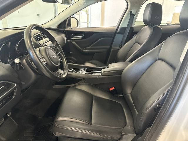 2019 Jaguar F-PACE 25t Premium