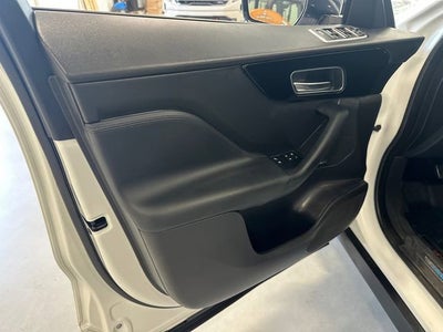 2019 Jaguar F-PACE 25t Premium