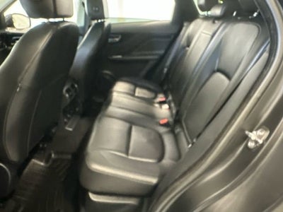 2019 Jaguar F-PACE 25t Premium