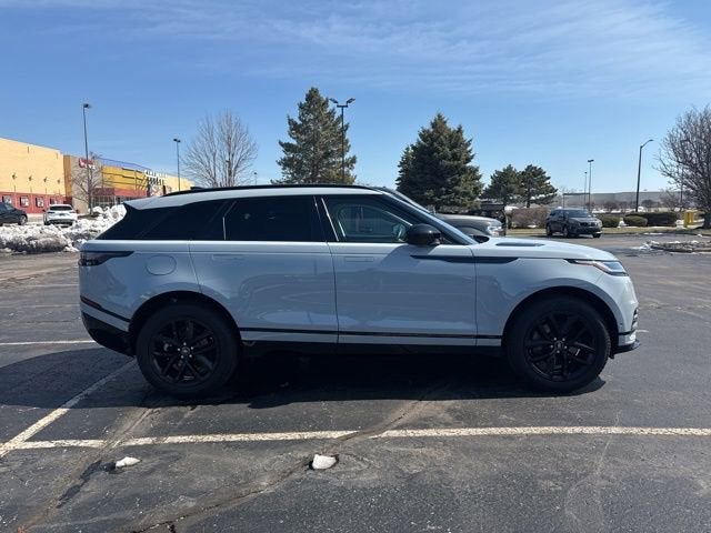2025 Land Rover Range Rover Velar Dynamic SE