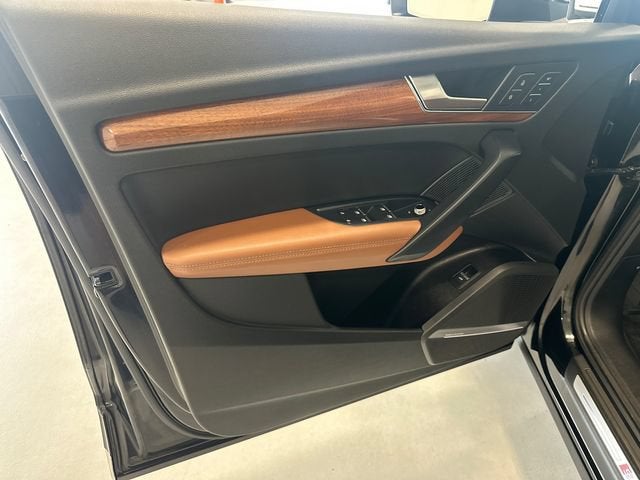 2023 Audi Q5 Prestige 45 TFSI S line quattro S tronic