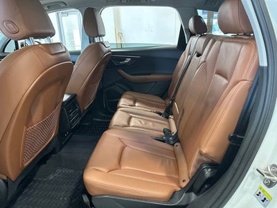 2023 Audi Q7 Premium Plus