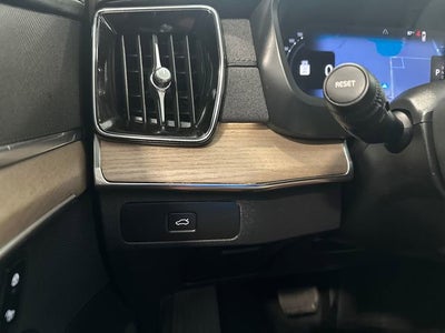 2025 Volvo XC90 Plus