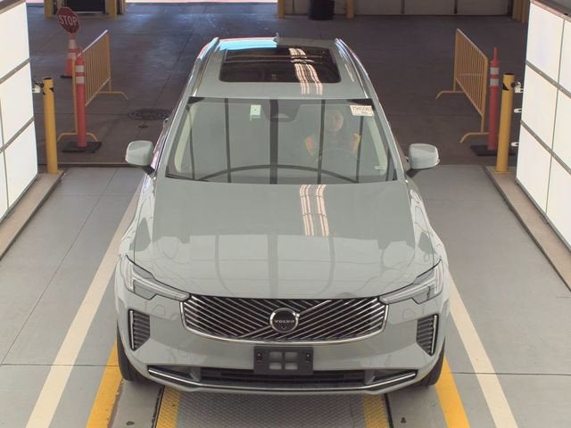 2025 Volvo XC90 Plus