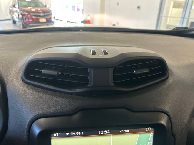 2023 Jeep Renegade Latitude 4x4