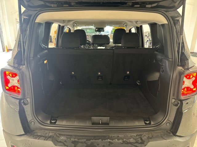2023 Jeep Renegade Trailhawk 4x4
