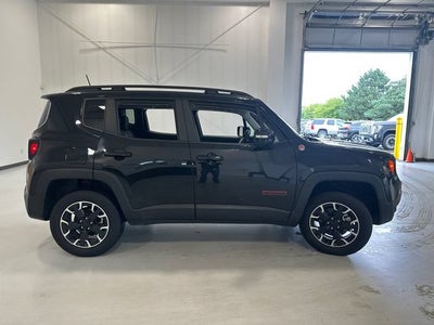 2023 Jeep Renegade Trailhawk 4x4