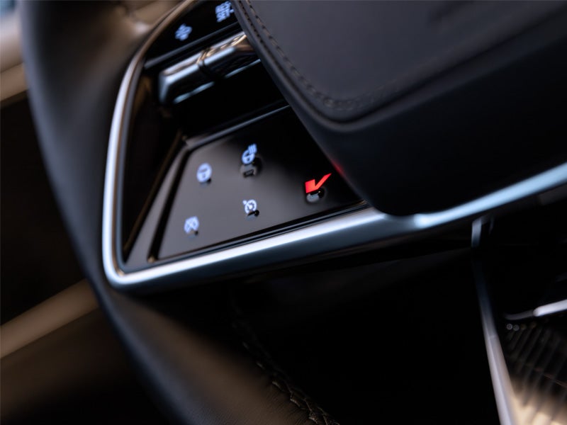 Palmen Cadillac in Kenosha WI