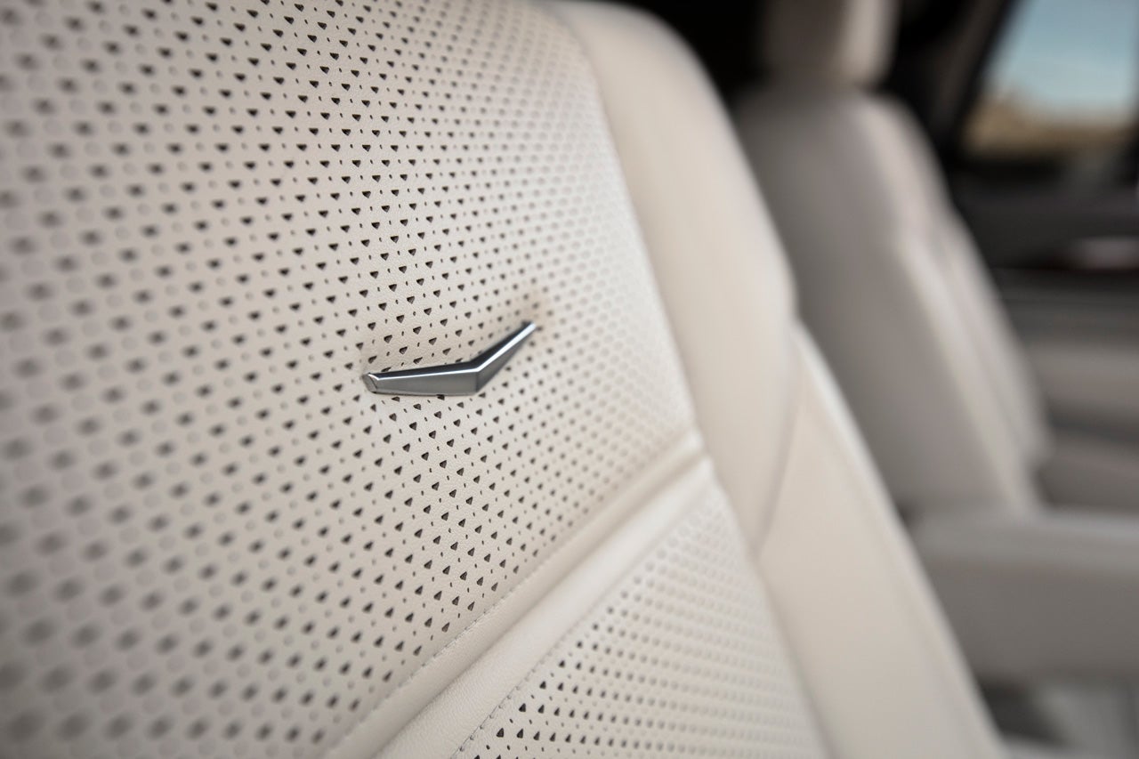 Palmen Cadillac in Kenosha WI